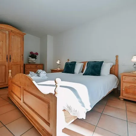 Daire Ruga House In 4